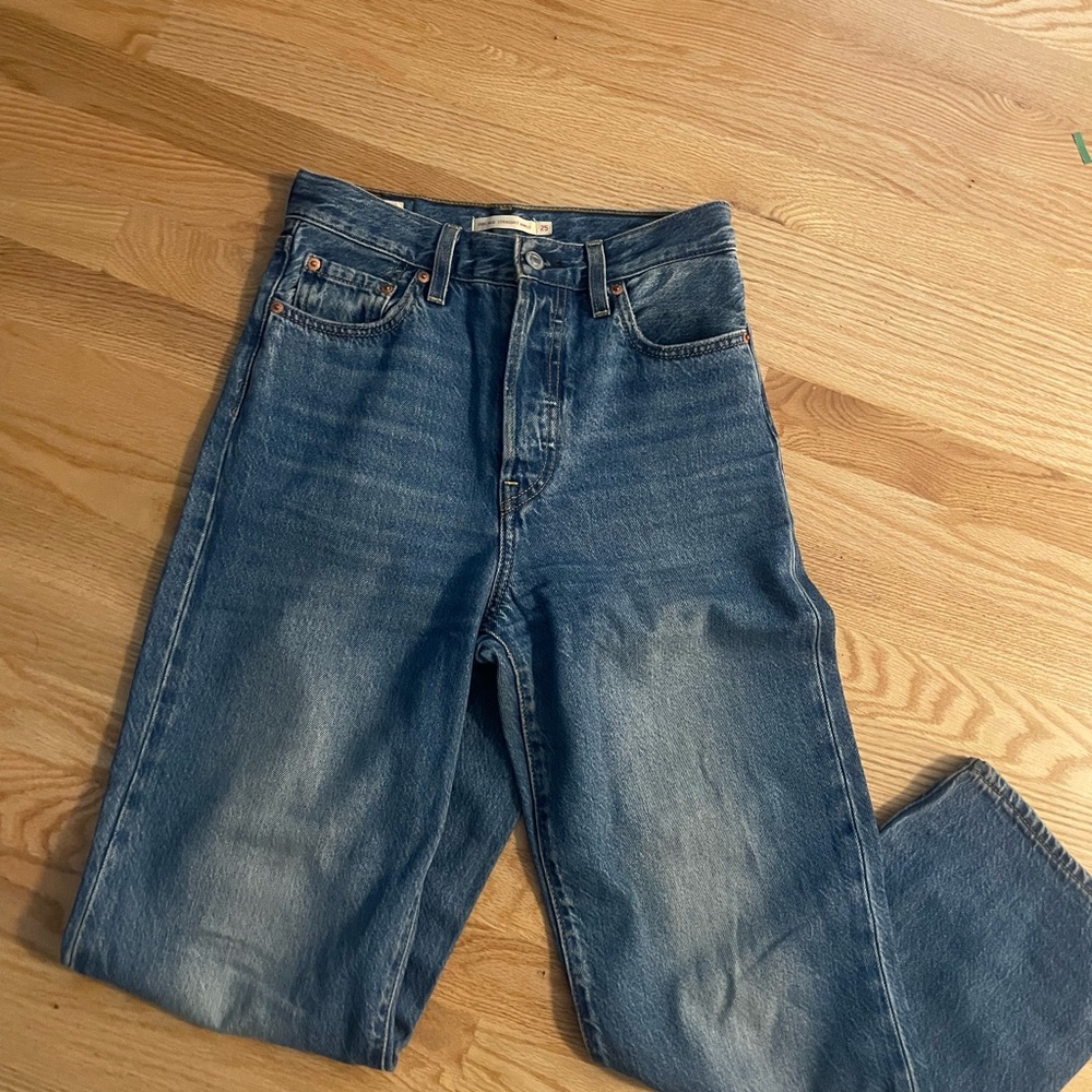 Levi's Ribcage Straight Ankle